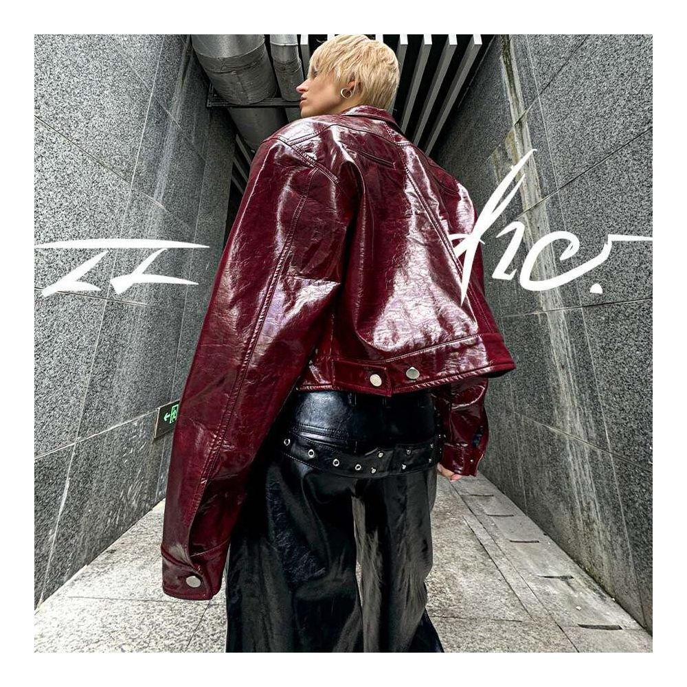 Wang Lixin s same style Punk Ancora 22goodle punk rivet red loose shoulder padded leather jacket jacket