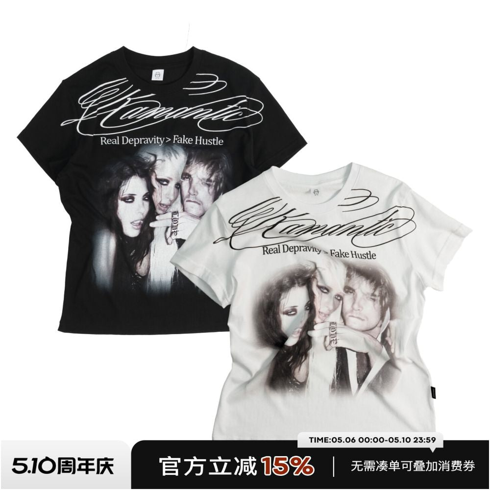 THEWET 2026SS Floral Calligraphy Portrait White Ink Letter Print Ultra Lightweight Slim Fit Short Sleeve Tee image 1