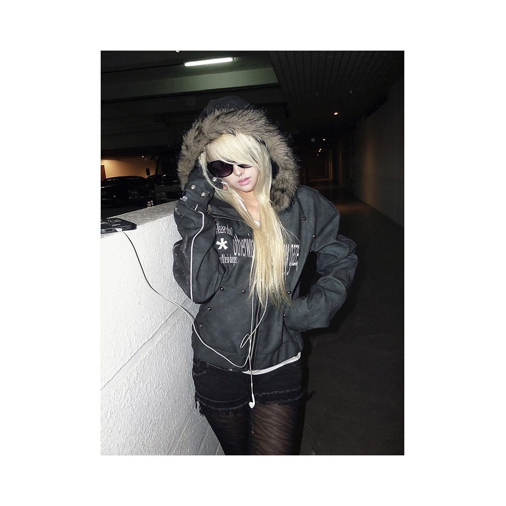 Y2k light Asian style leather jacket women s autumn and winter punk rivet short jacket zipper cardigan fur collar hooded top ins image 1