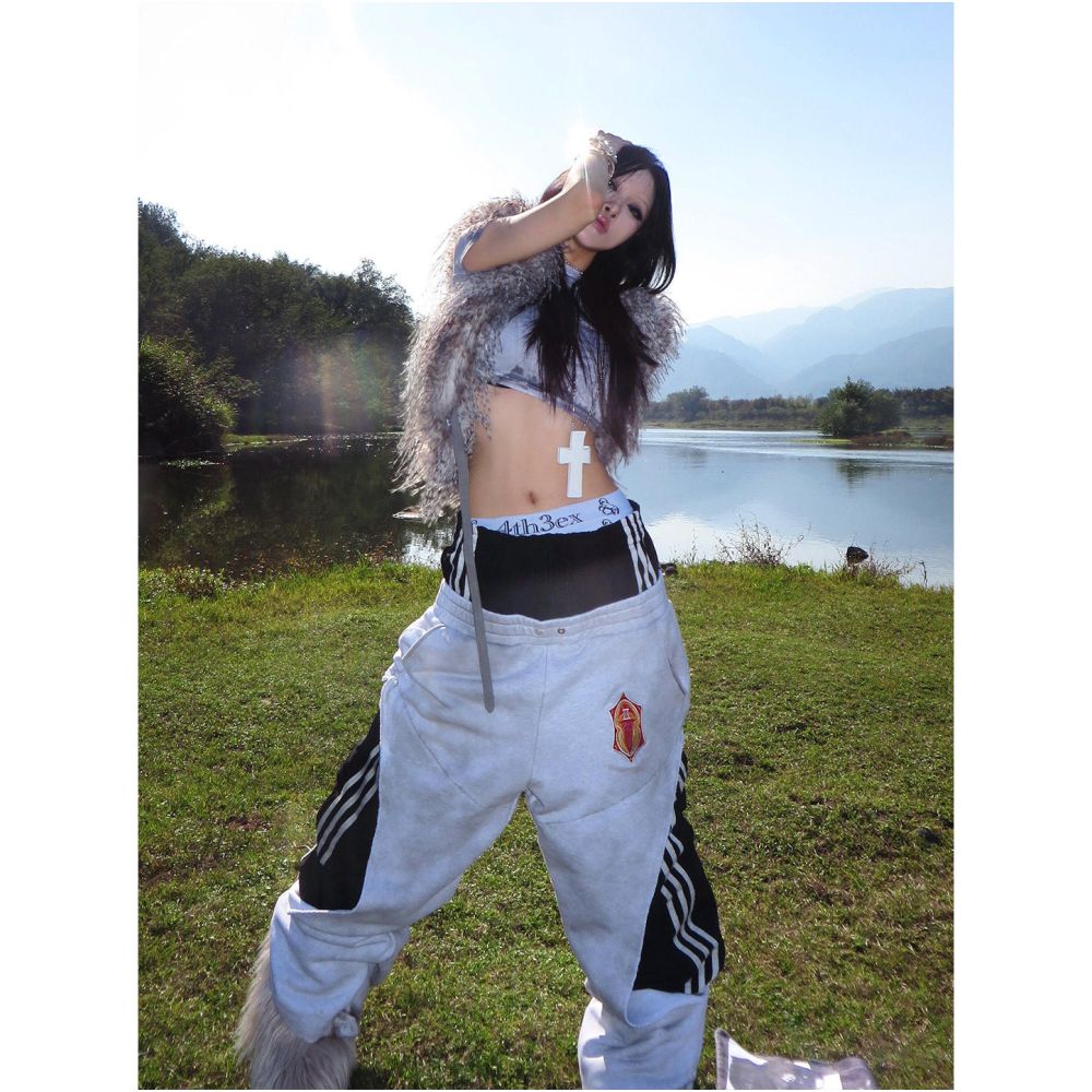 American street style heavyweight sports double waisted sweatpants for women s spring spliced fake two piece pants with a wide leg design image 3