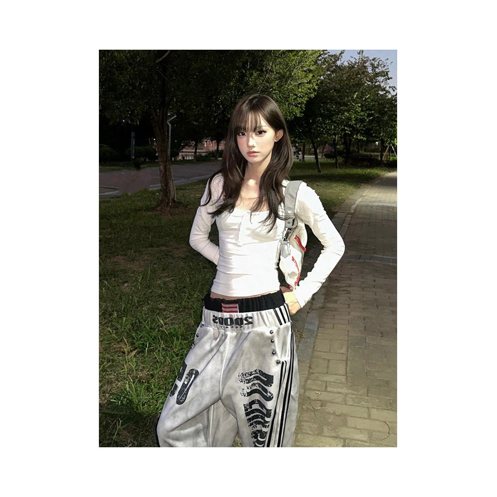 American retro sports sweatpants for women in winter new letter printed washed distressed street style wide leg pants floor pants image 5