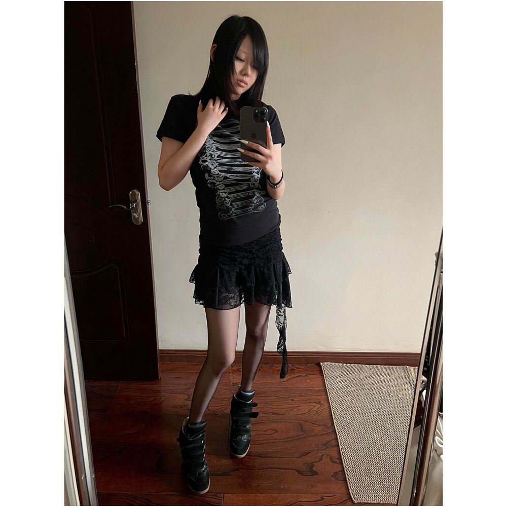 Y2k subculture shoulder short T shirt women s summer new style palace style print slim fit and slimming spicy girl short sleeved top image 3