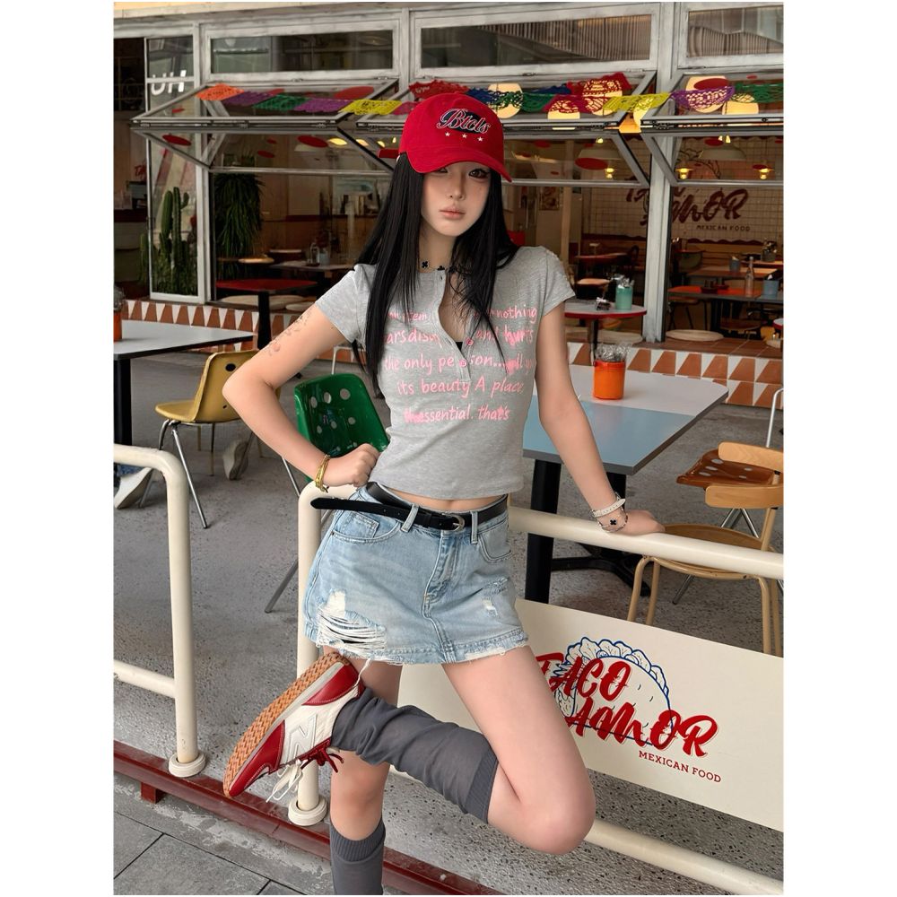 College style gray shoulder short sleeved women s summer new style letter print tight waist collection spicy girl short T shirt top
