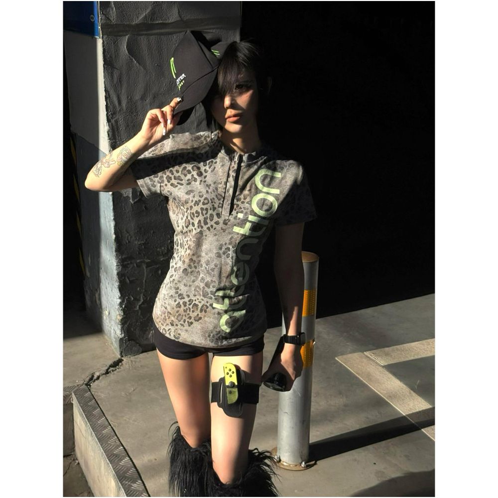 American retro leopard print shoulder short T shirt for women s summer new style Henry collar short sleeved visual top ins image 2