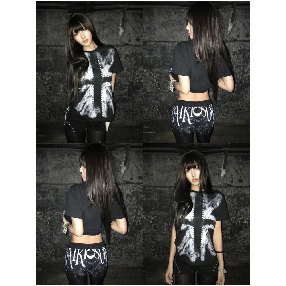 Y2k visual style short sleeved women s summer new item subculture print black shoulder short T shirt nail bead versatile top image 4