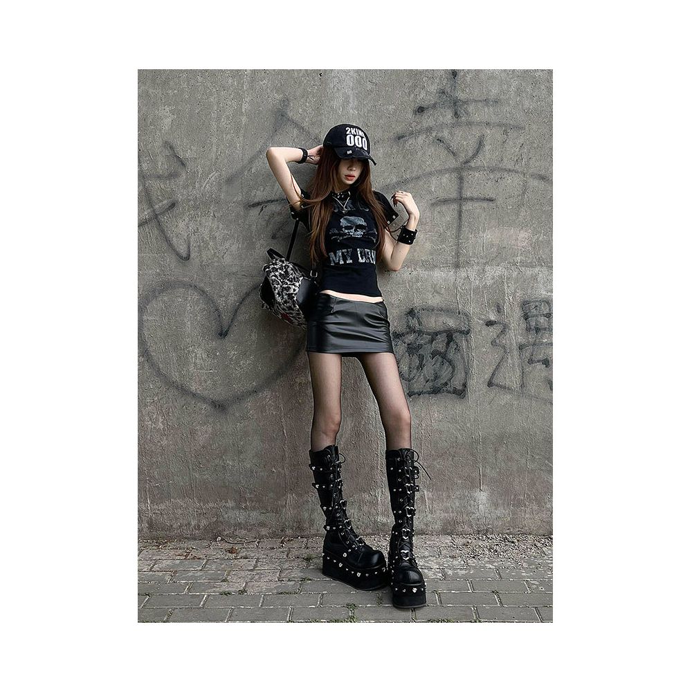 Abi Street Style Shoulder T shirt Women s Summer New Style Skull Print Short Sleeve Subcultural Punk y2k Top Trendy image 3