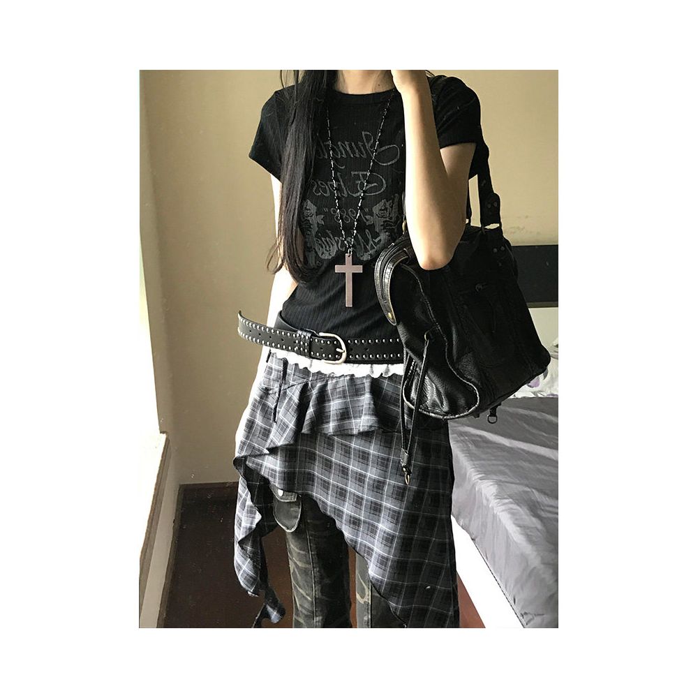 American retro shoulder T shirt women s summer new lace lace lace short sleeved tight waist versatile top ins image 2
