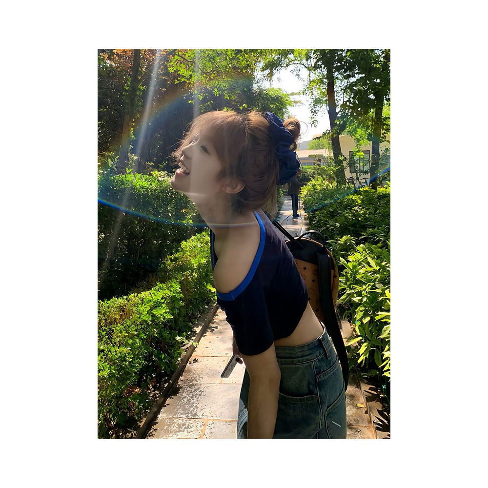 Pure Desire Wind Spicy Girl Slant Shoulder T shirt Women s Summer New Cross Hot Diamond Tight Waist Short Sleeve Top Ins image 3
