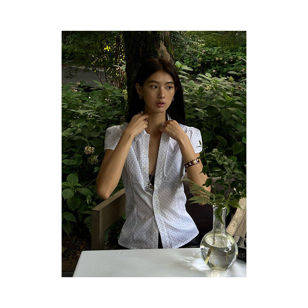 Vintage collar shirt short sleeved women s summer pentagram printed waist pinching shirt T shirt with bubble sleeves spicy girl top ins image 4