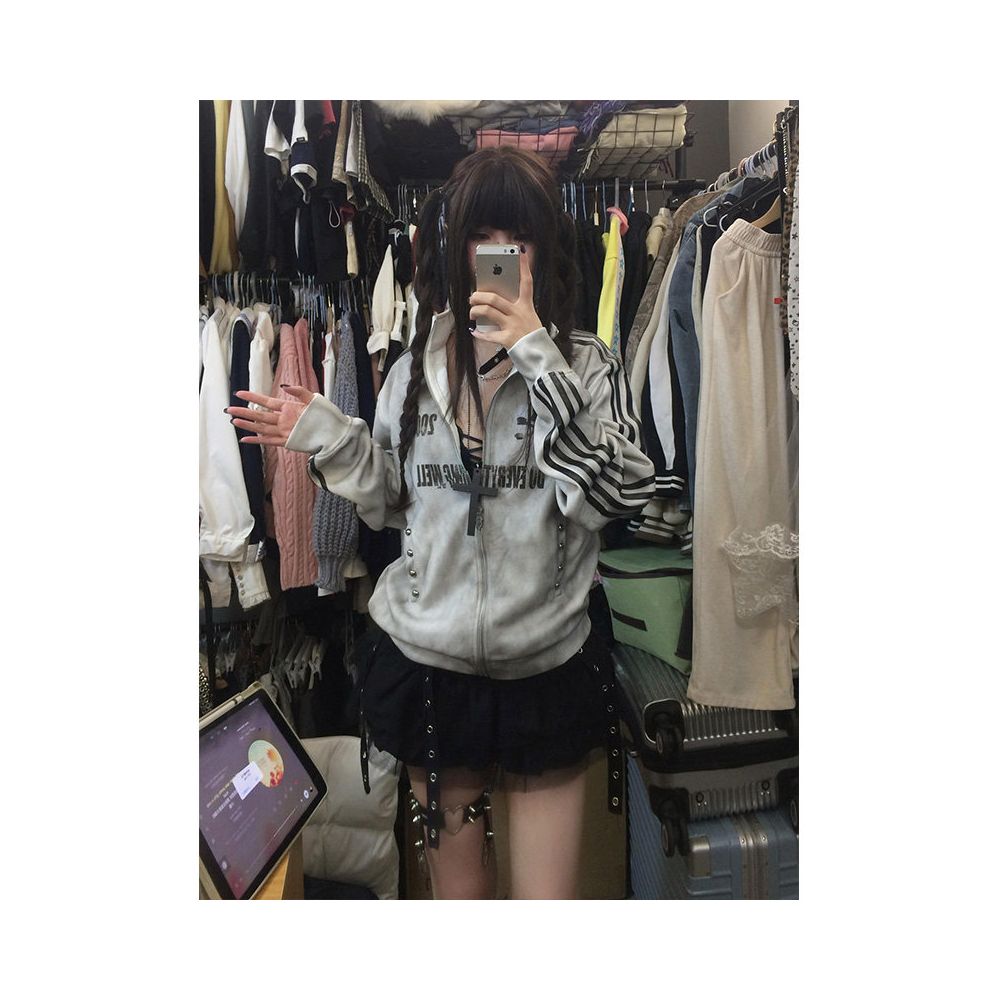 Subcultural stand up collar jacket women s autumn new style washed sprayed dirty worn sports style hoodie Abi top trend image 2